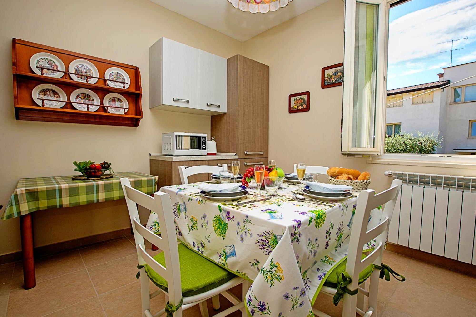 Villa Mimosa - Appartamento 2 - Happy Rentals 代森扎诺-德尔加达 外观 照片