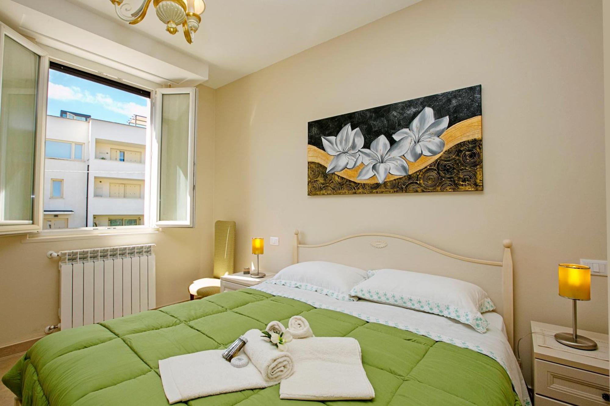 Villa Mimosa - Appartamento 2 - Happy Rentals 代森扎诺-德尔加达 外观 照片